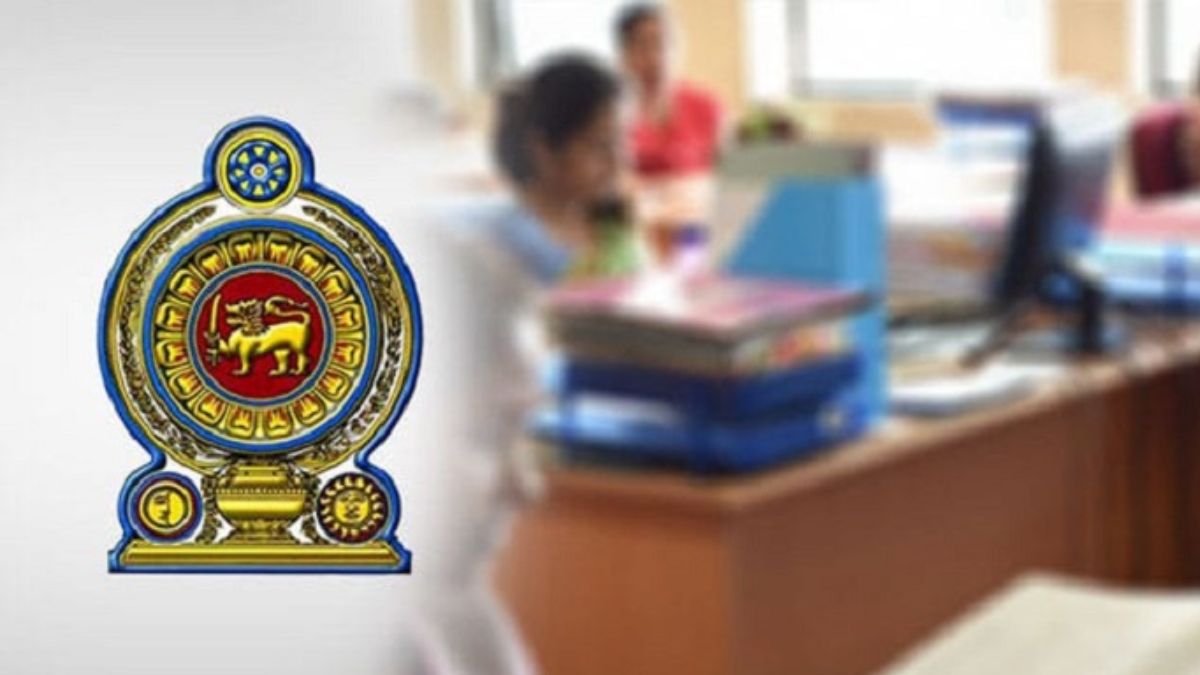 Permanent jobs for nearly 9,800 state workers