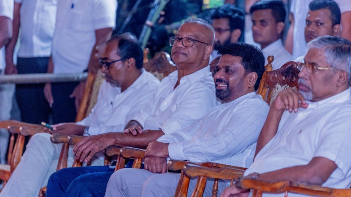 President joins to witness final ‘Randoli’ Perahera (Pics)