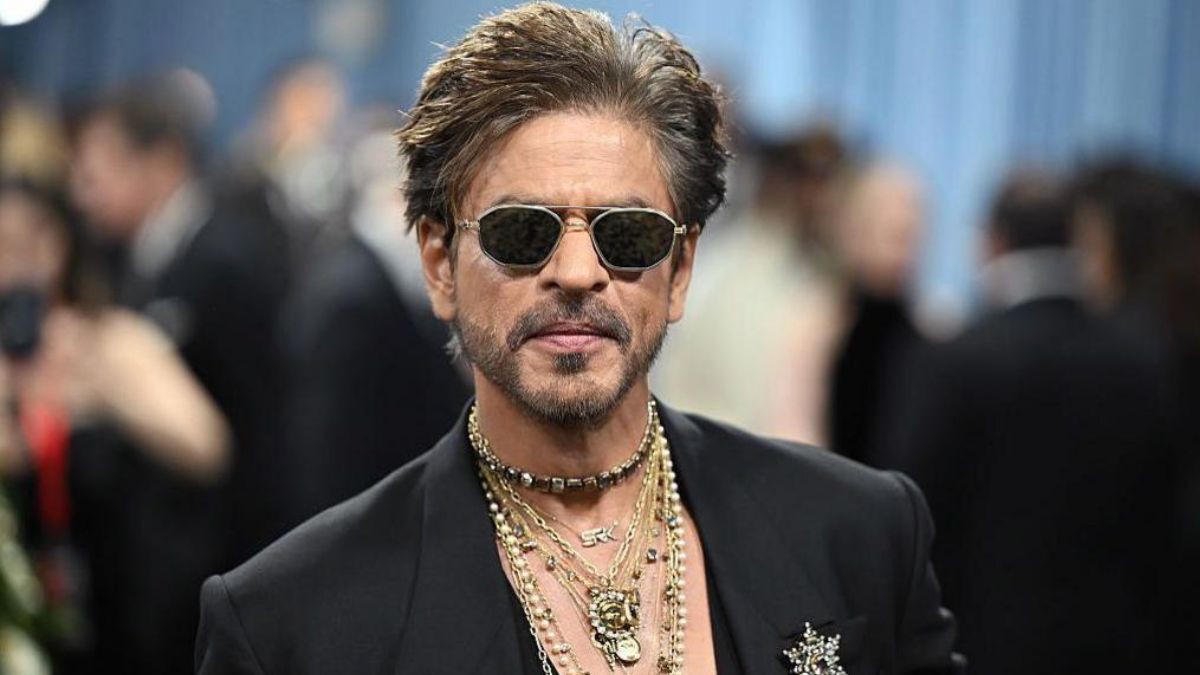 Shah Rukh Khan enters the billionaire club